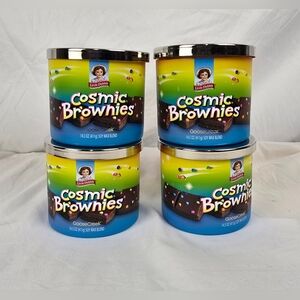 Goose Creek 3-Wick Little Debbie Cosmic Brownies Scented Jar Candle 14.5oz 4pk